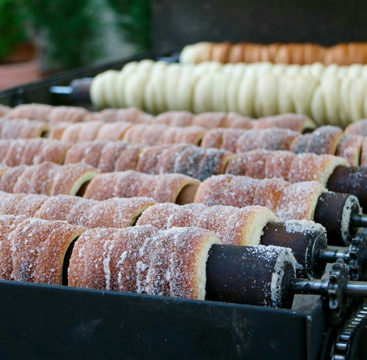 Kokereç Gibi Görünen Trdelnik Tatlısı