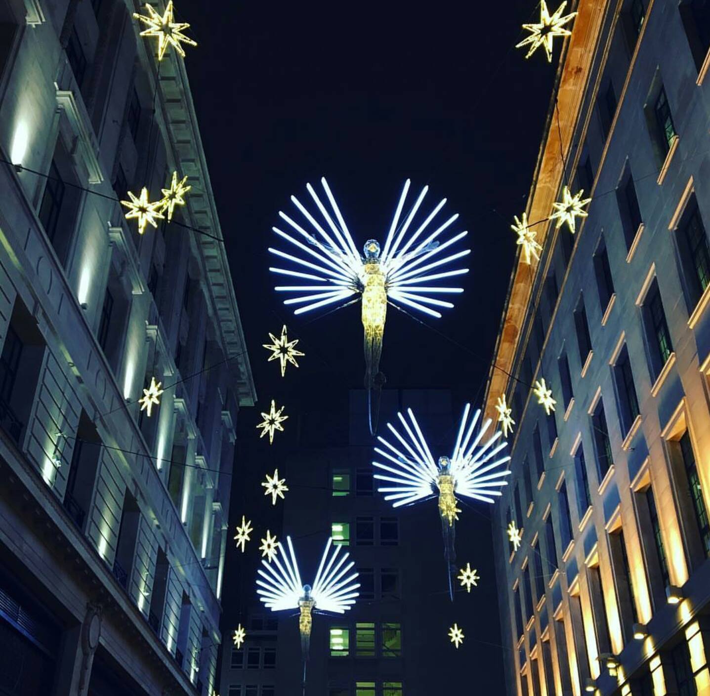 Oxford Caddesi'nde Noel