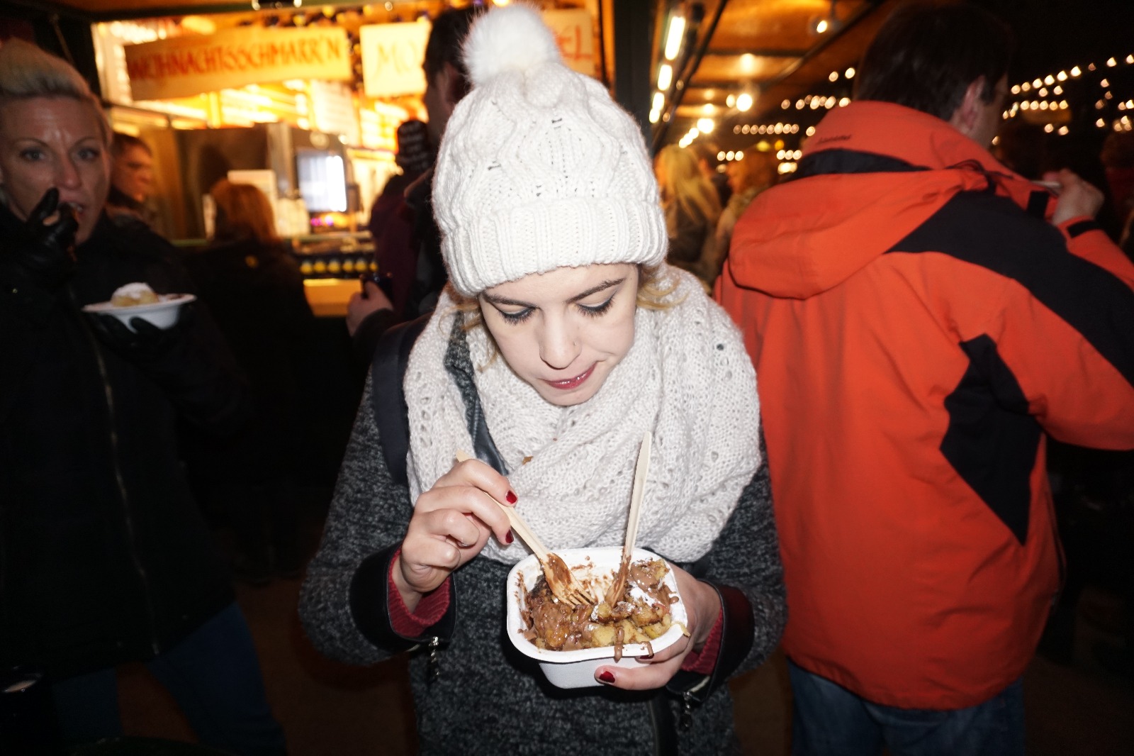 Christmas Market'te Kendinden Geçenler