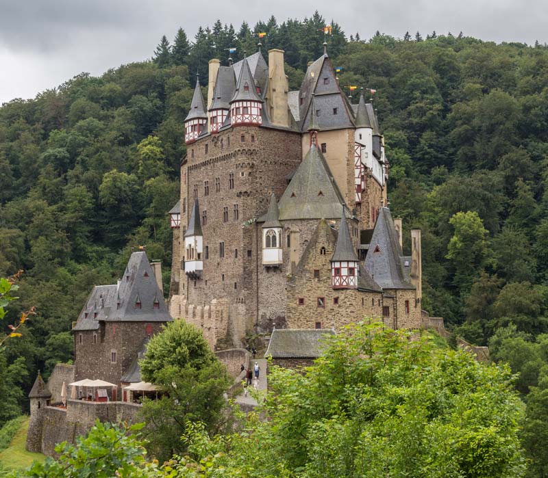 Eltz Kalesi